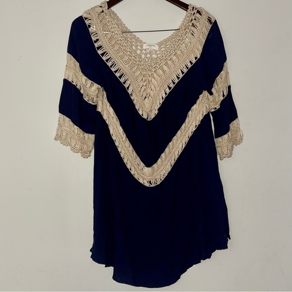 UMGEE | Navy and tan crochet tunic | Small​​ - Picture 1 of 10